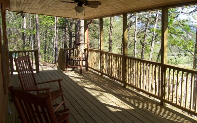 Cabin on Hill - porch